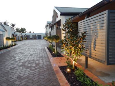 North-Adelaide-Boutique-Stayz-Accommodation-driveway-1