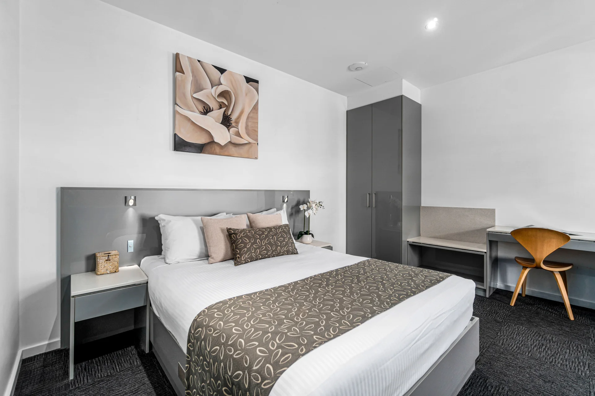 Signature Spa Studio at North Adelaide Boutique Stays Accommodation (NABSA) featuring a king bed and modern boutique interior design.